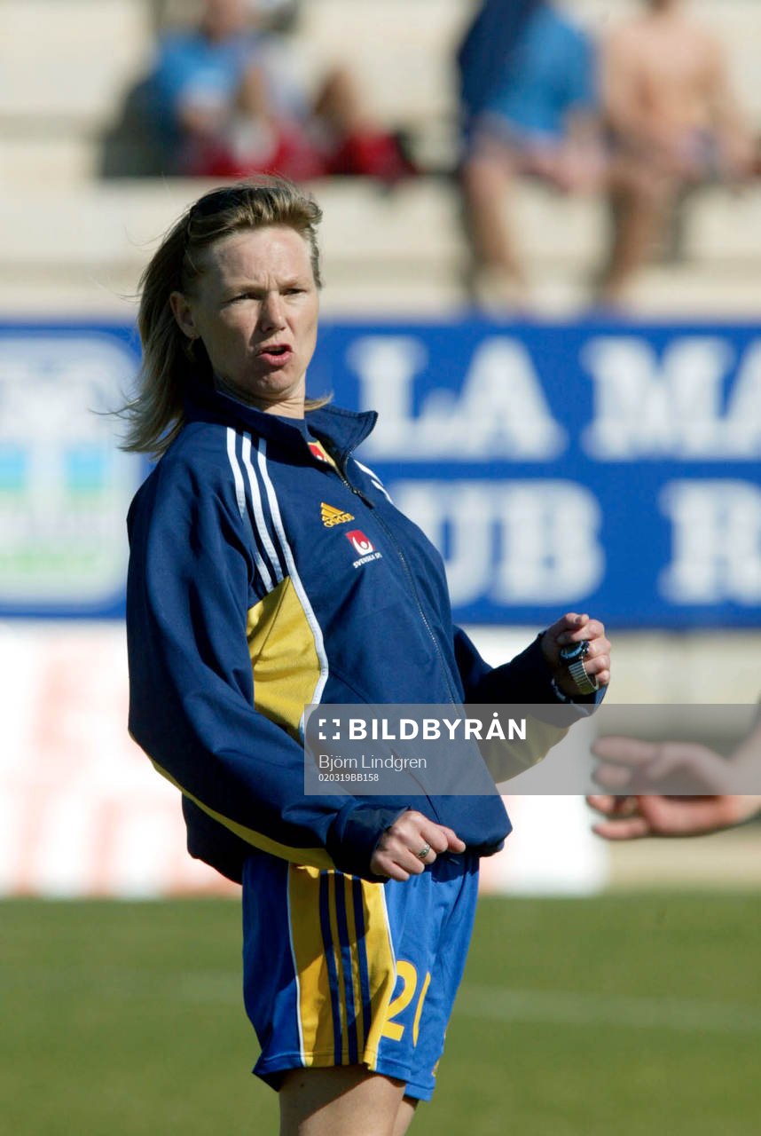 Fotboll, Sverige, dam, F19, Anna Signeul, förbundskapten