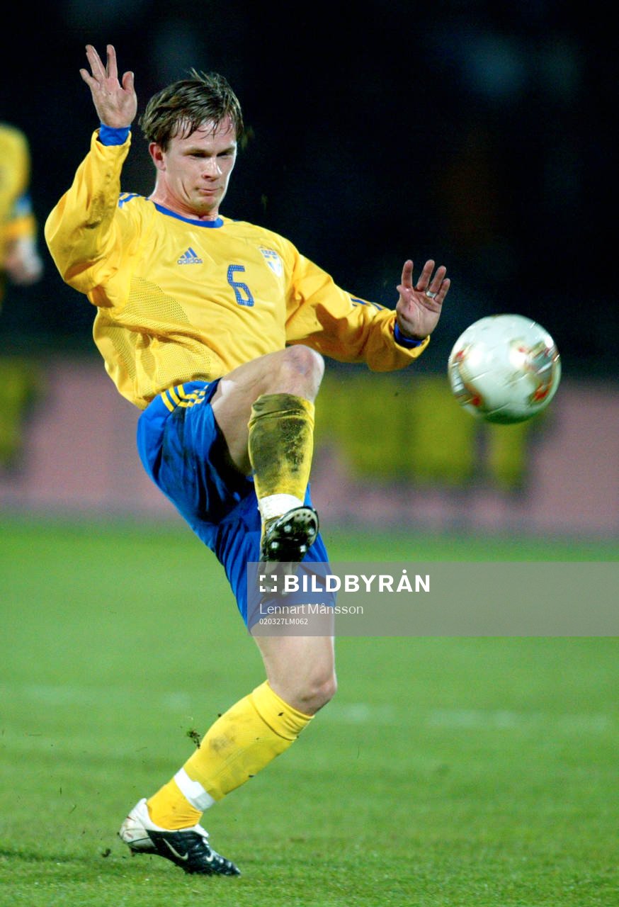 Tobias Linderoth,  Sverige