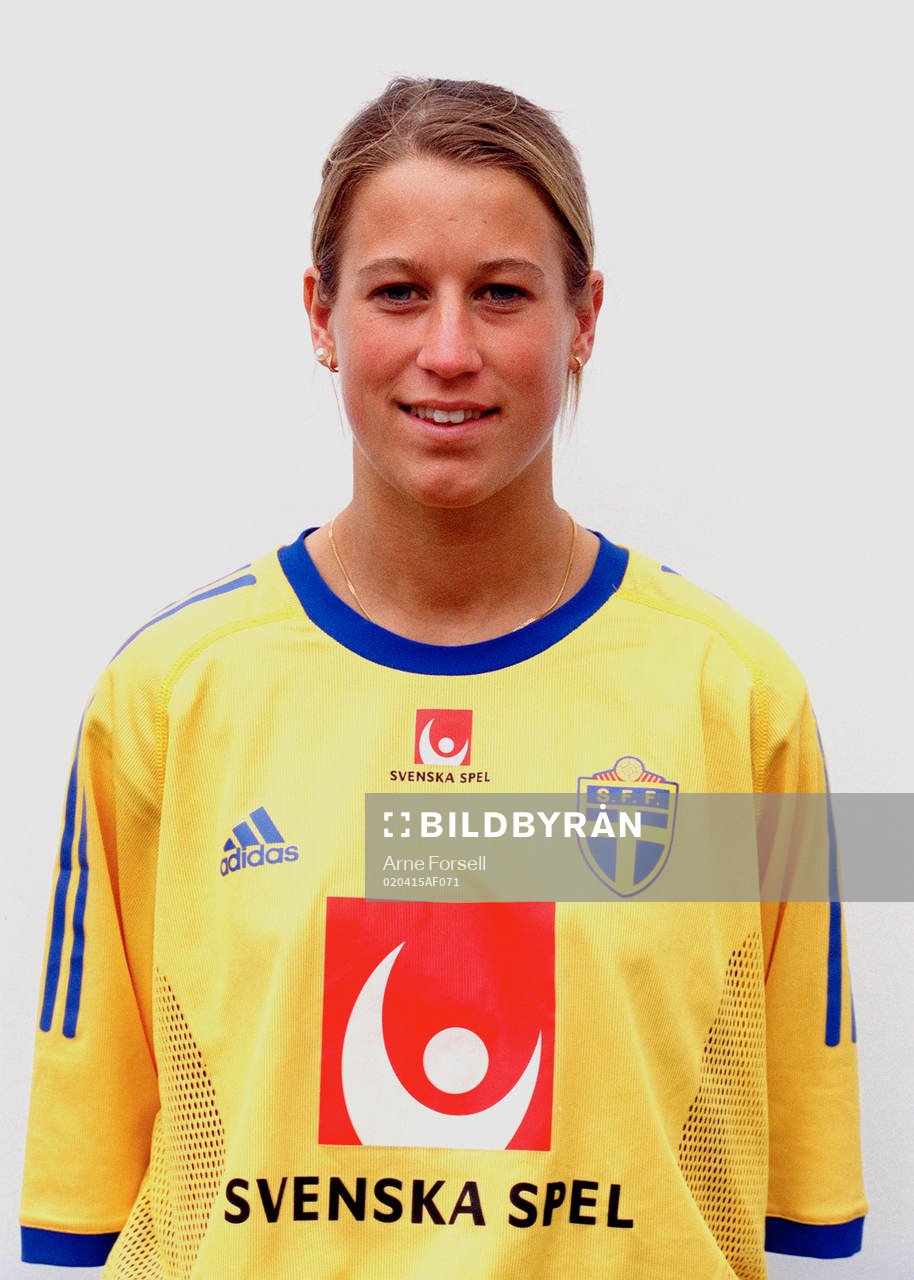 Elin Flyborg, Sverige