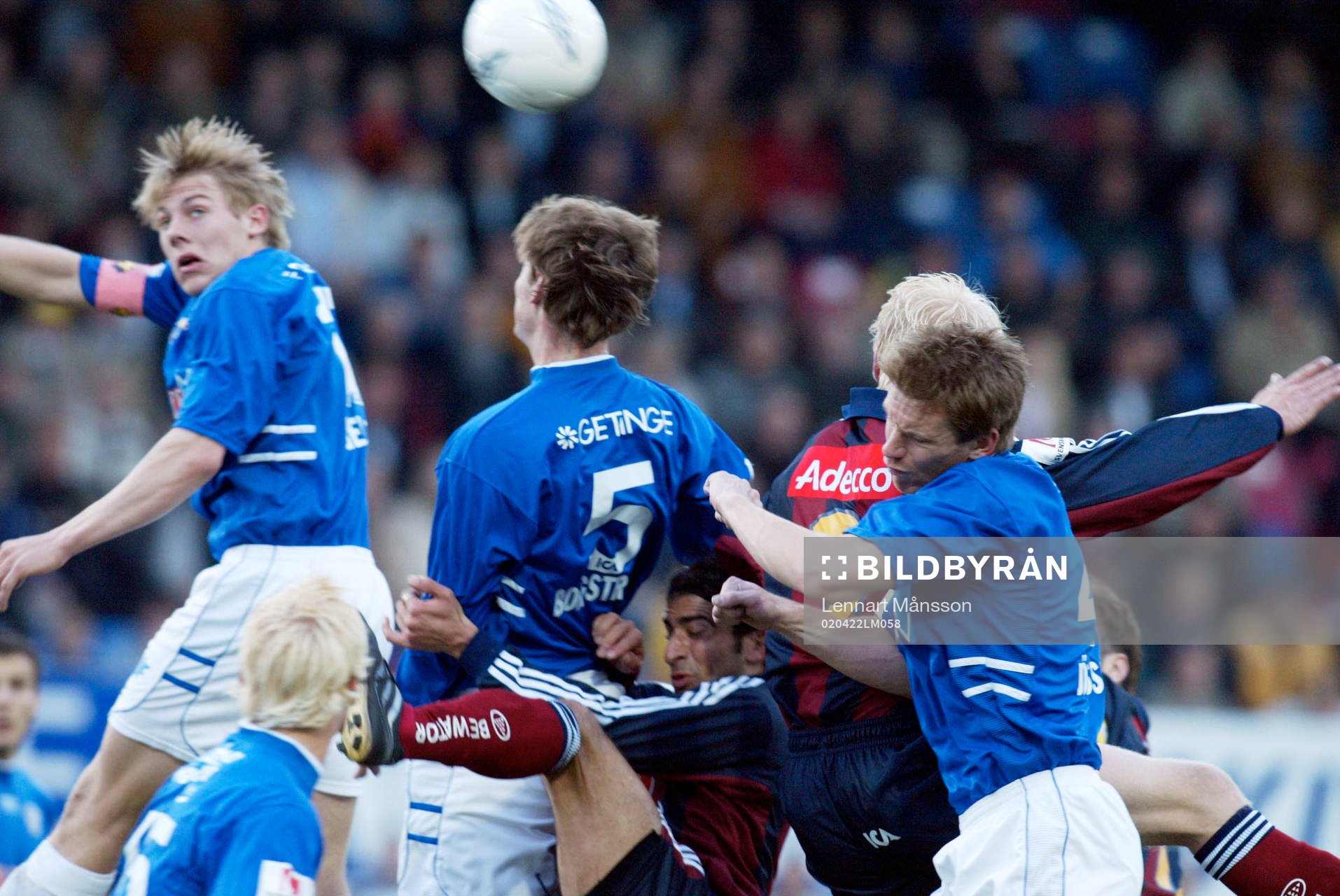 Abgar Barsom, Djurgården kläms mellan bl a  Patrik