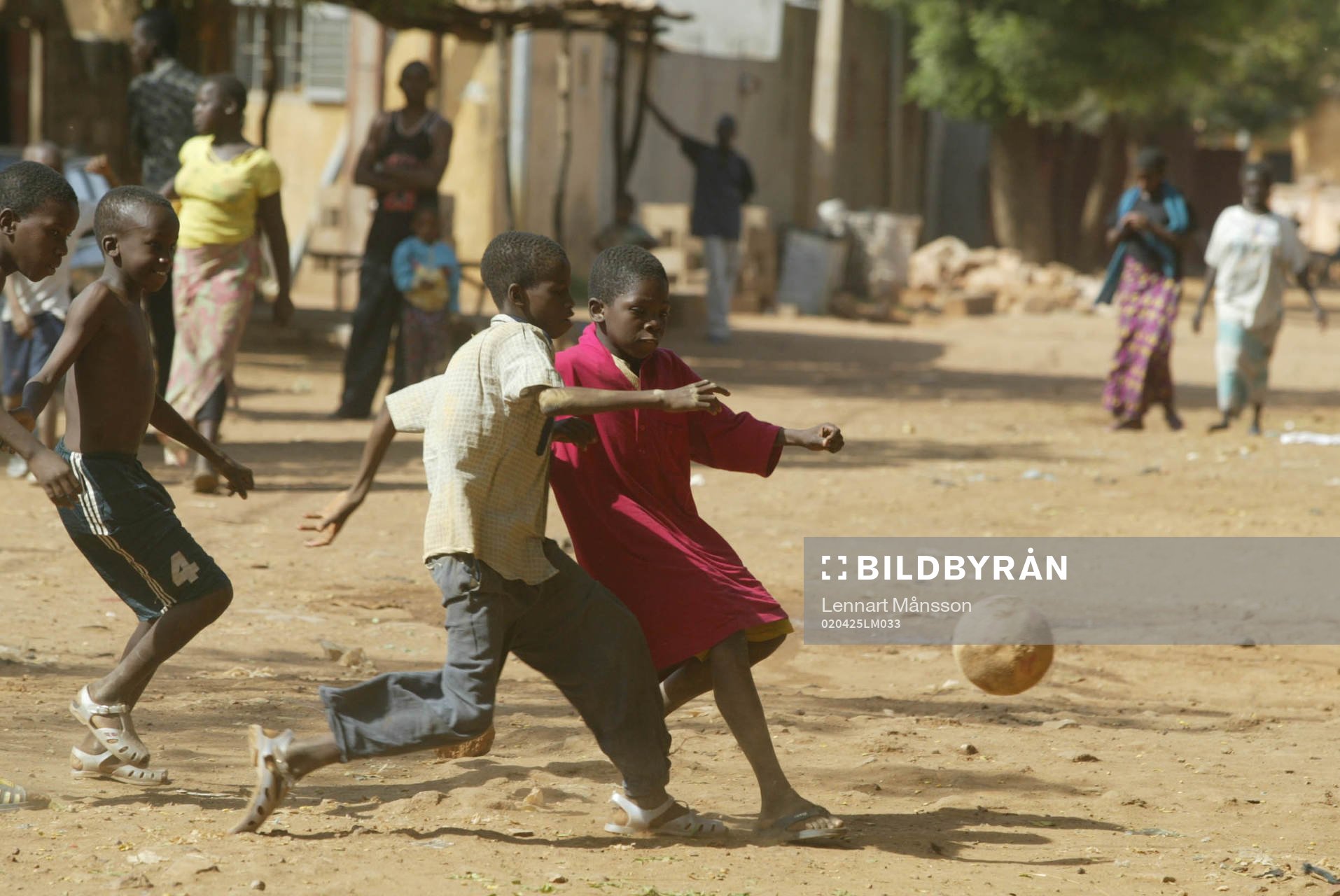Afrikanska mästerskapen i fotboll i Mali. På Malis gator