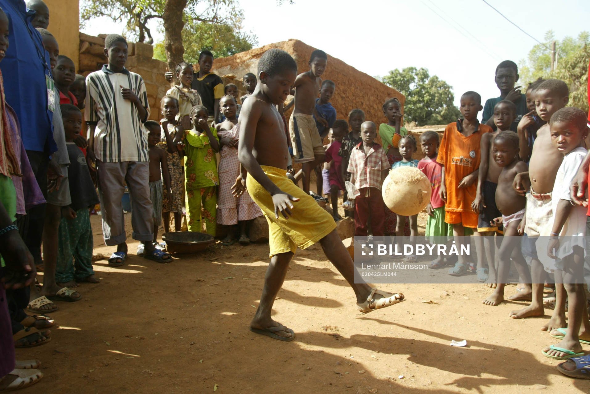 Afrikanska mästerskapen i fotboll i Mali. På Malis gator