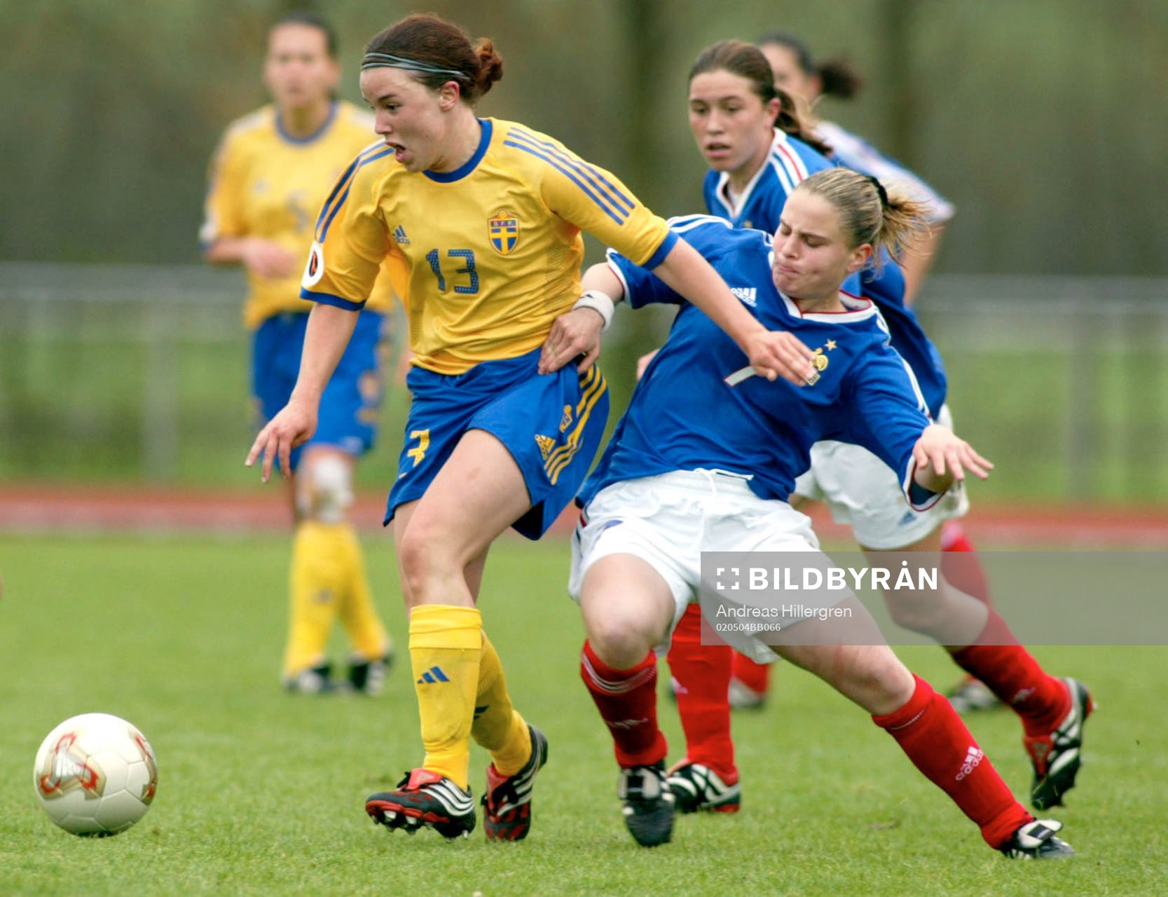 Linda Nöjd, Sverige och Laura Georges, Frankrike