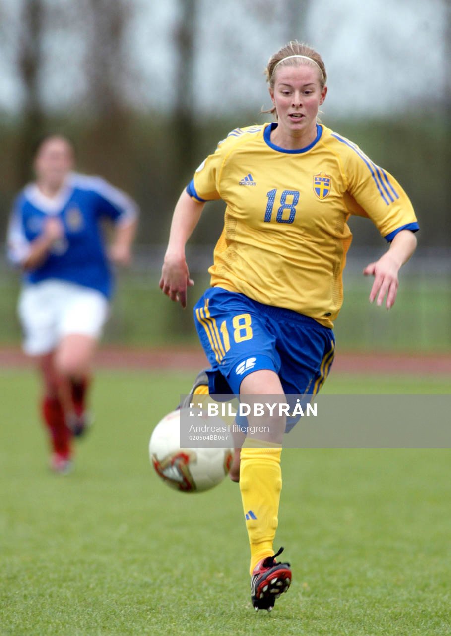 Lotta Schelin, Sverige