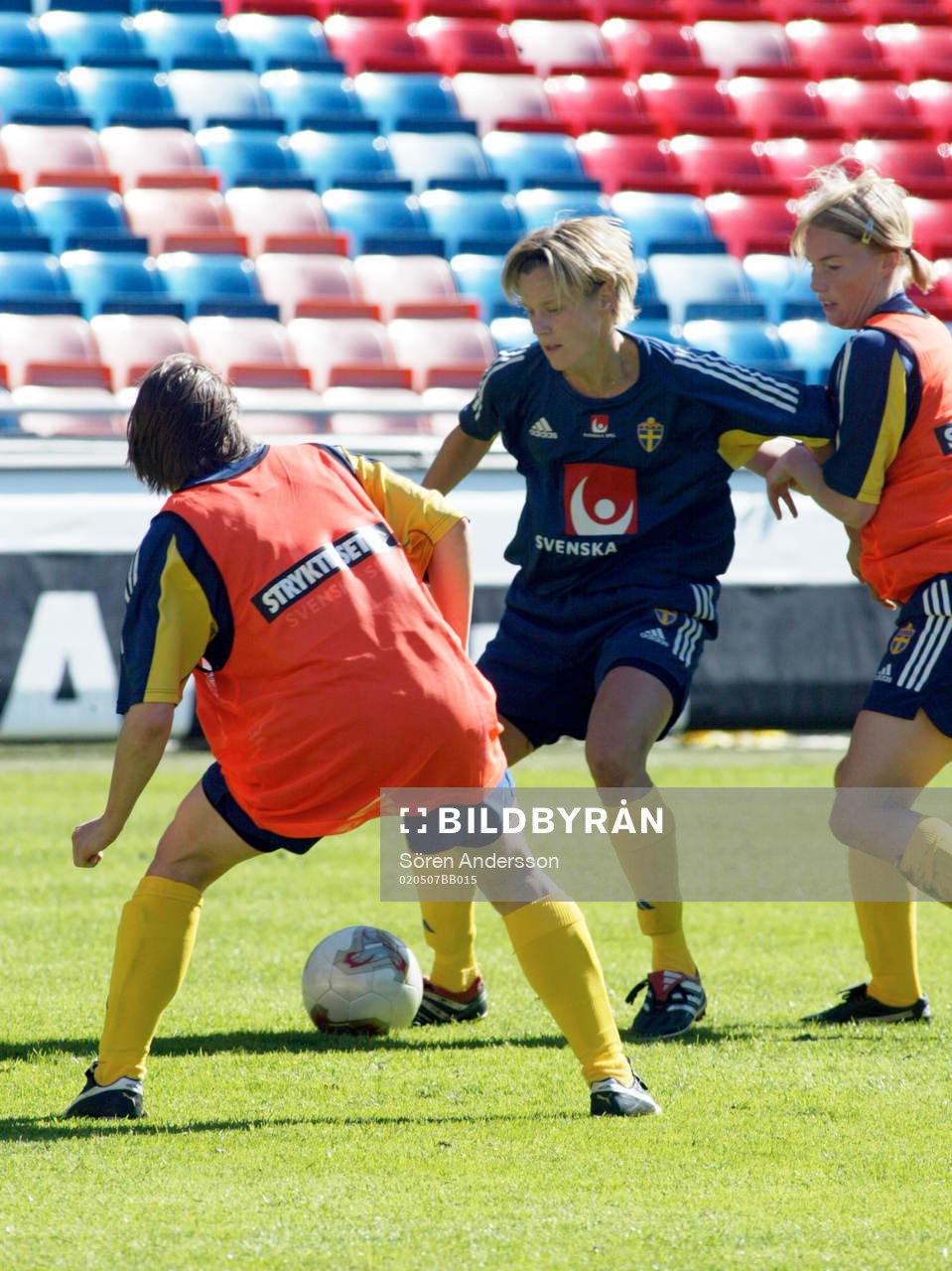 Ulrika Björn utmanar Hanna Marklund och Hanna Ljungberg
