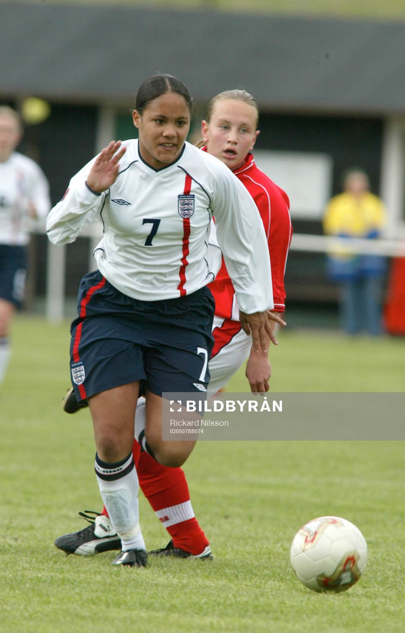 Alex Scott, England
