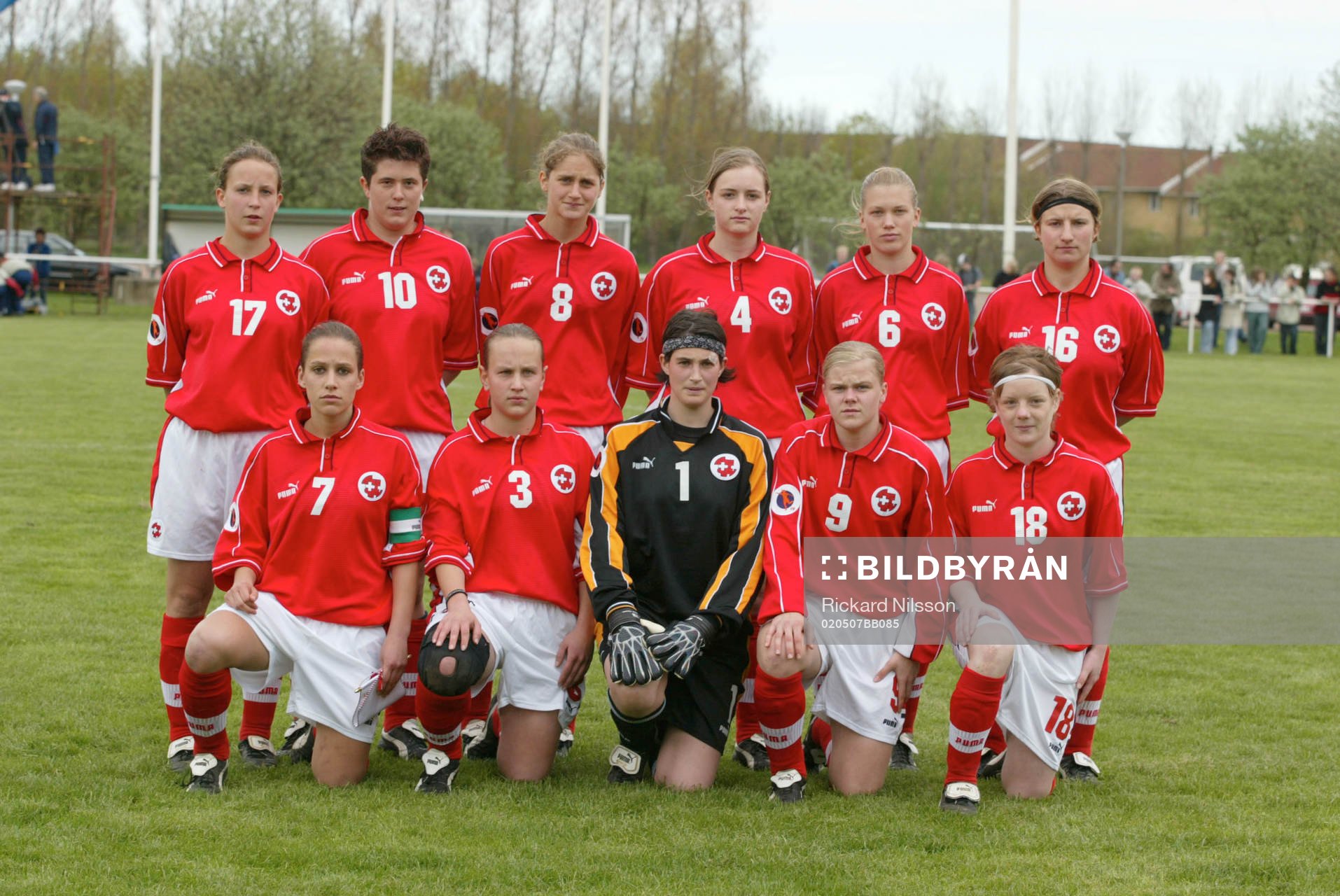  Schweiz. Övre fr.v: Stephanie Stotz, Isabella Osterwalder, Daniela Soltermann, Nadine Schär, Lara Dickenmann, Franziska Schörer. 