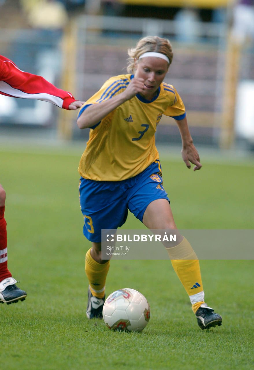 Fotboll-dam, VM-kval, Sverige - Schweiz: Anna Sjöström, Sverige.