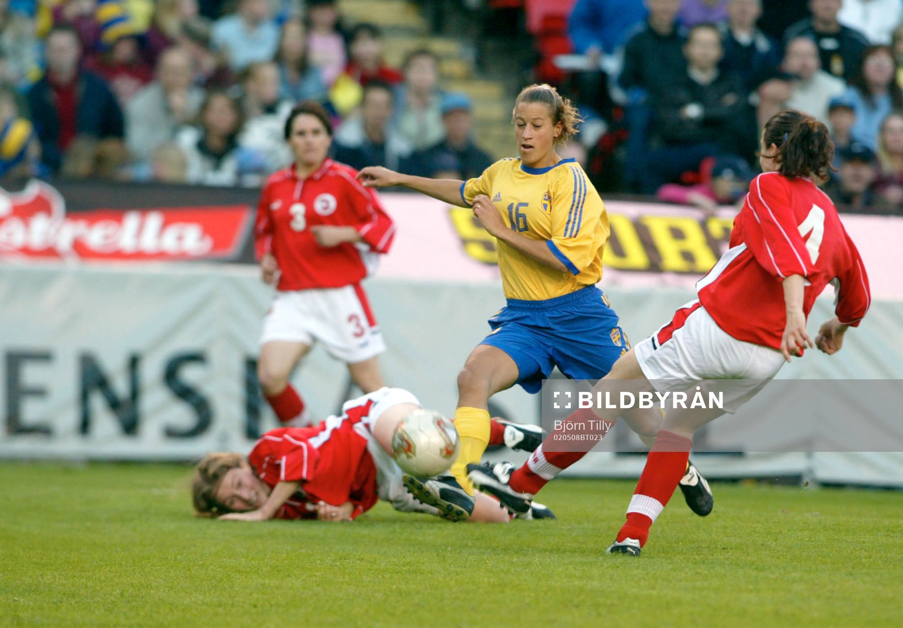 Fotboll-dam, VM-kval, Sverige - Schweiz: Elin Flyborg, Sverige.