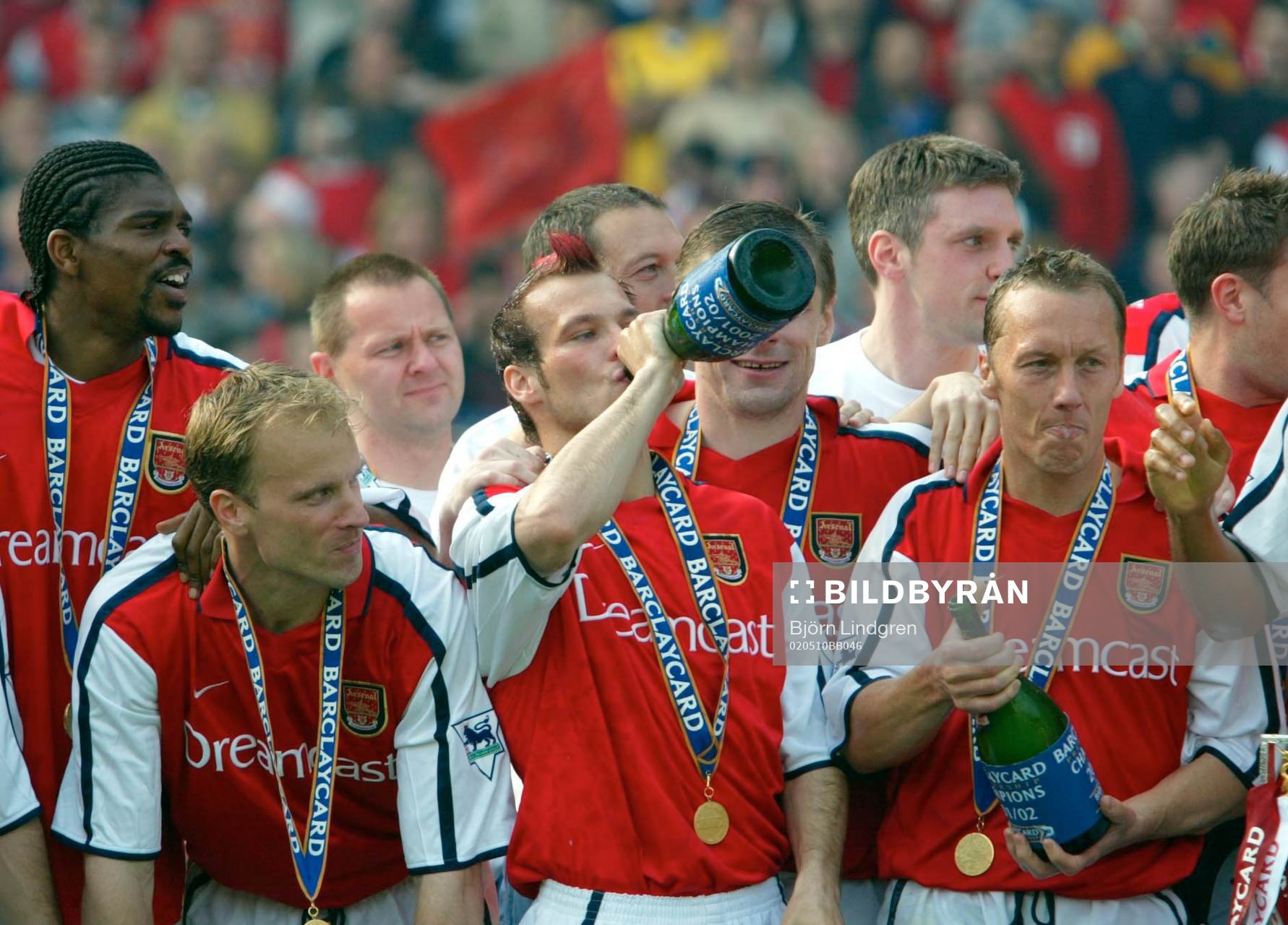  Arsenal, Engelska ligamästare. Champagnen flödade... 