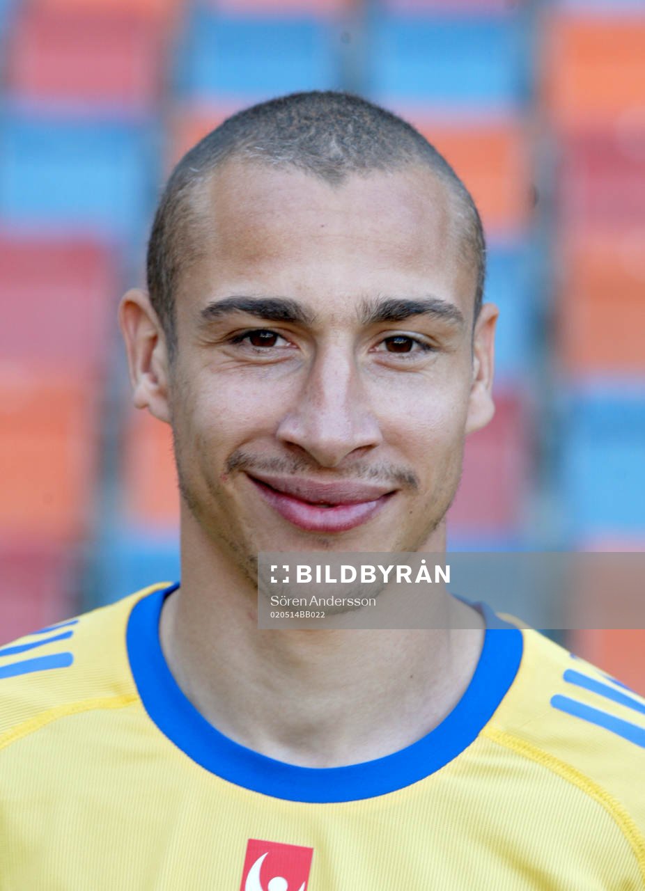 Henrik Larsson