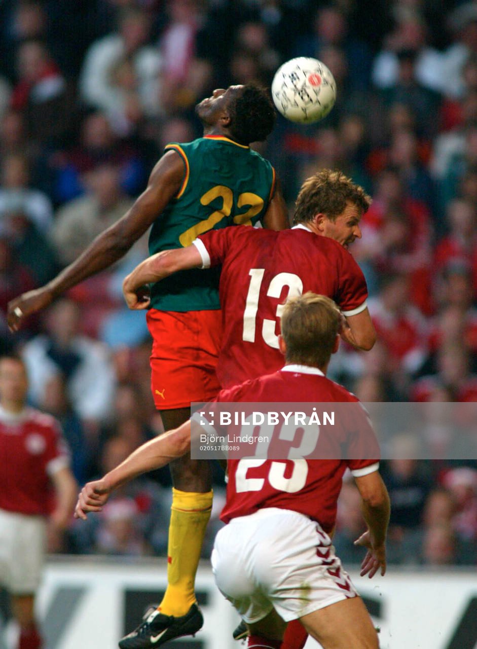 Francis Kioyo, Kamerun och Steven Lustü, Danmark