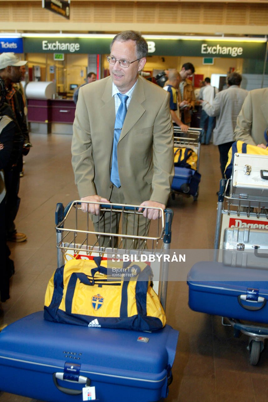 Lars Lagerbäck, förbundskapten på Arlanda