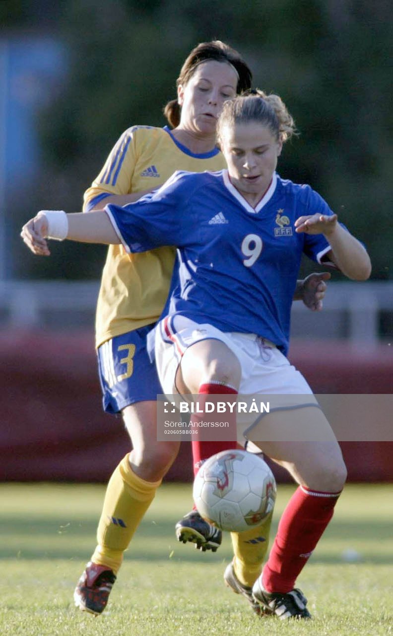 Eloide Ramos, Frankrike och Frida Höglund, Sverige