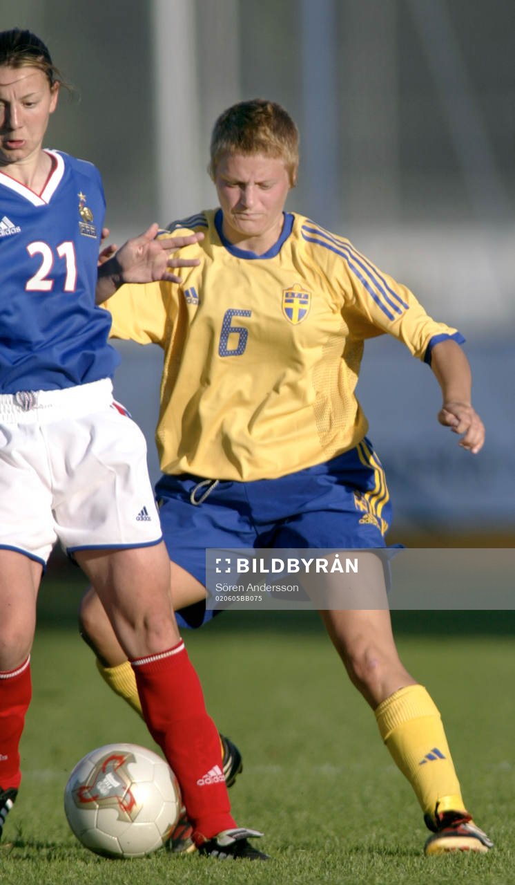 Amelie Rybeck, Sverige och Marie Kubiak, Frankrike