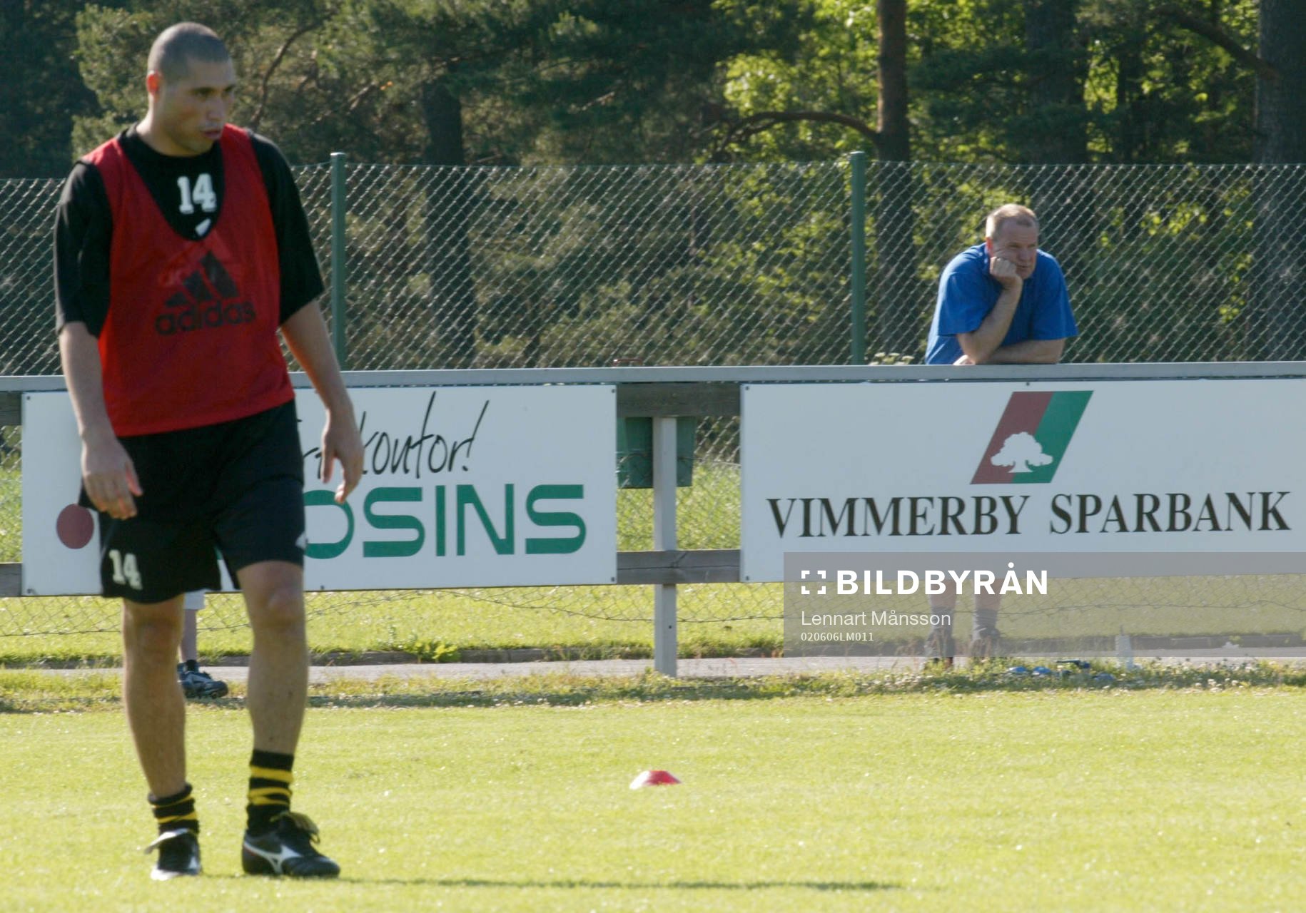 Sanny Åslund, VD, AIK, spanar in Alysson, nye brassen