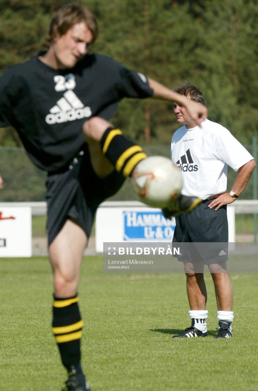 Dusan Uhrin, tränare, AIK