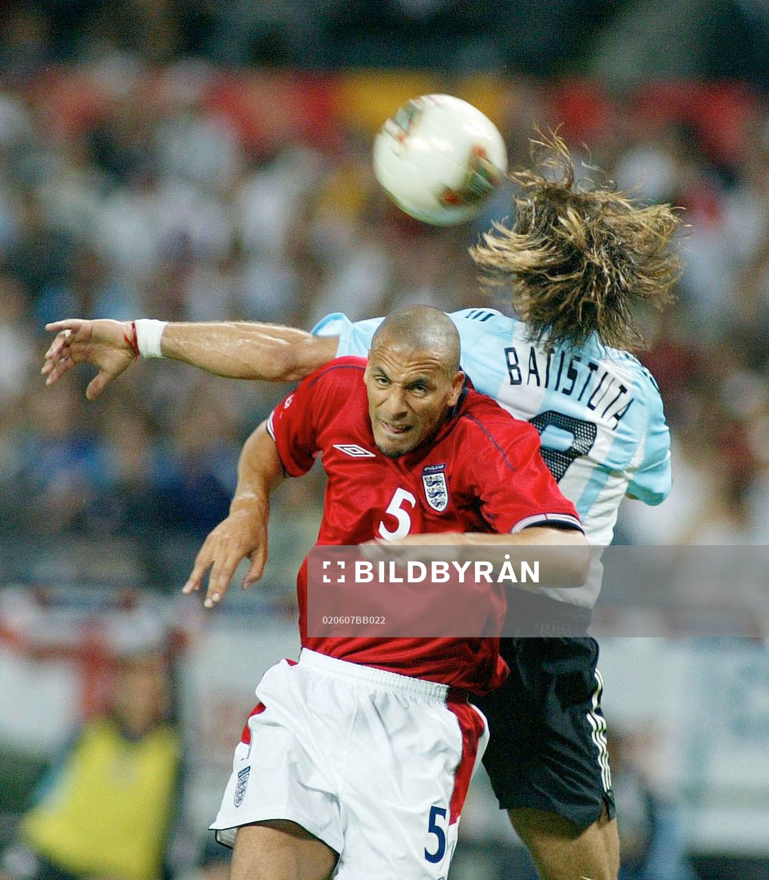 Rio Ferdinand, England och  Gabriel Batistuta, Argentina