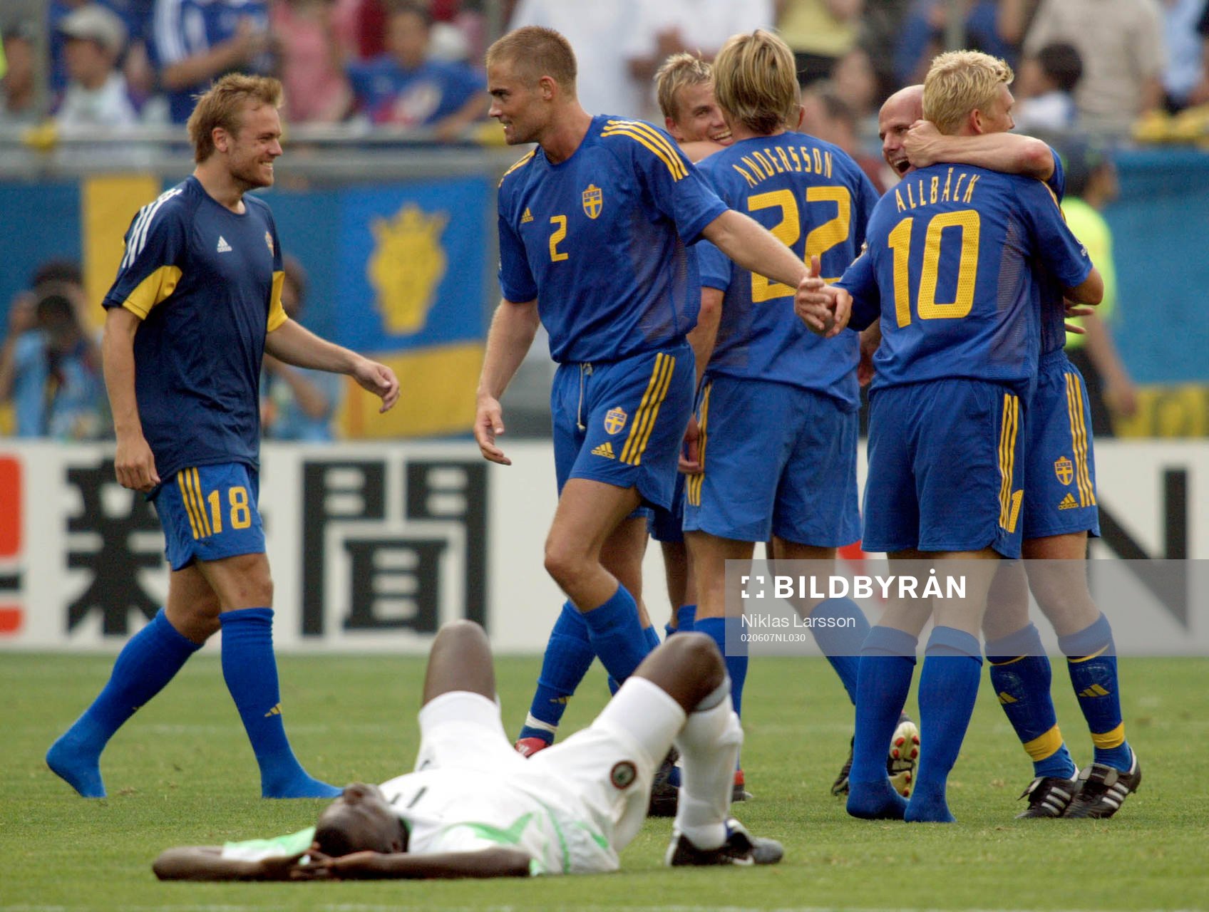 Sverige jublar och Nigeria deppar (depp)