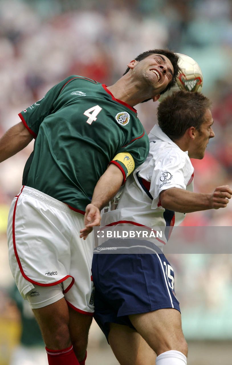 Rafael Marquez, Mexico och Josh Wolff, USA