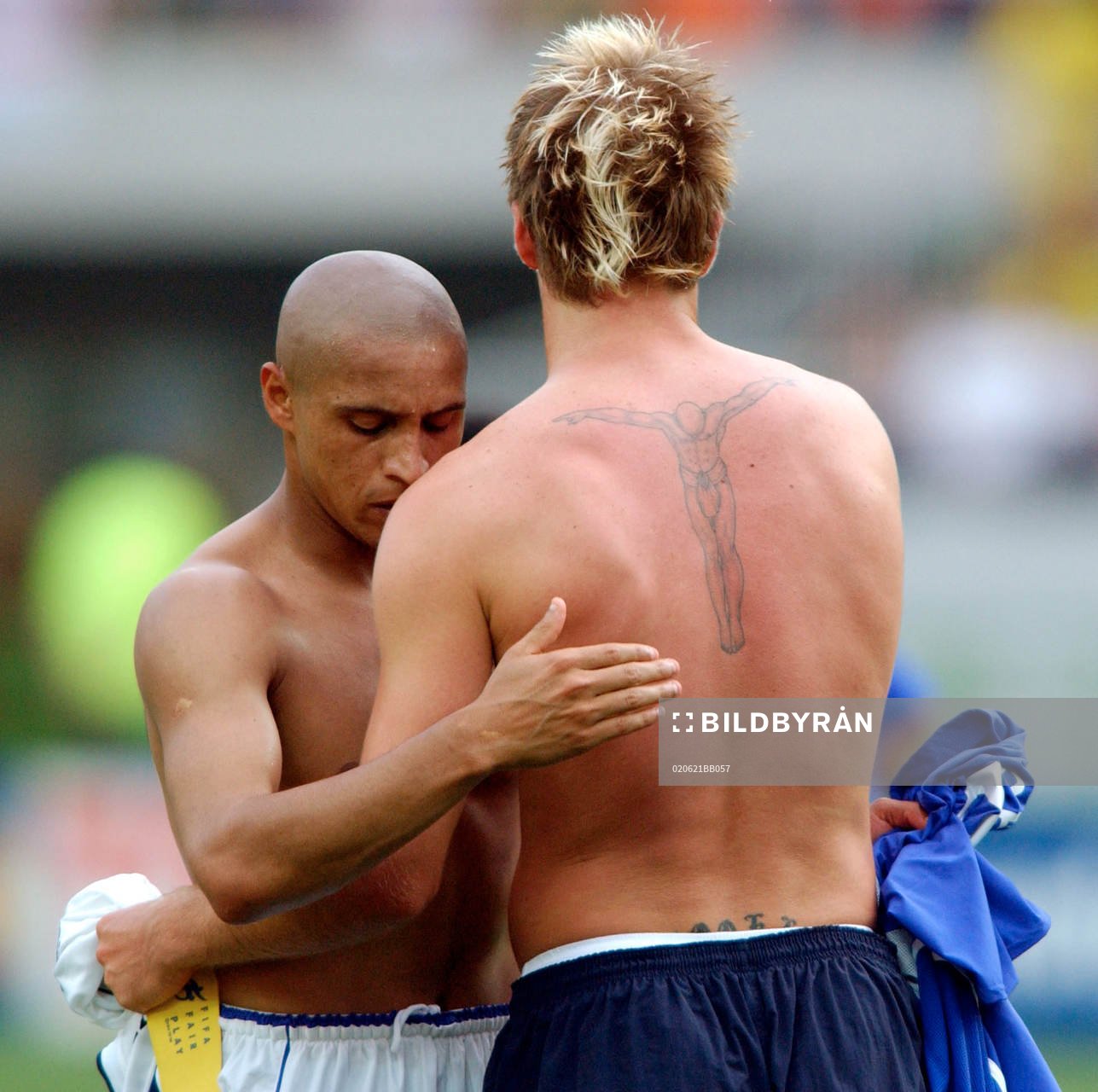 David Beckham, England och Roberto Carlos, Brasilien