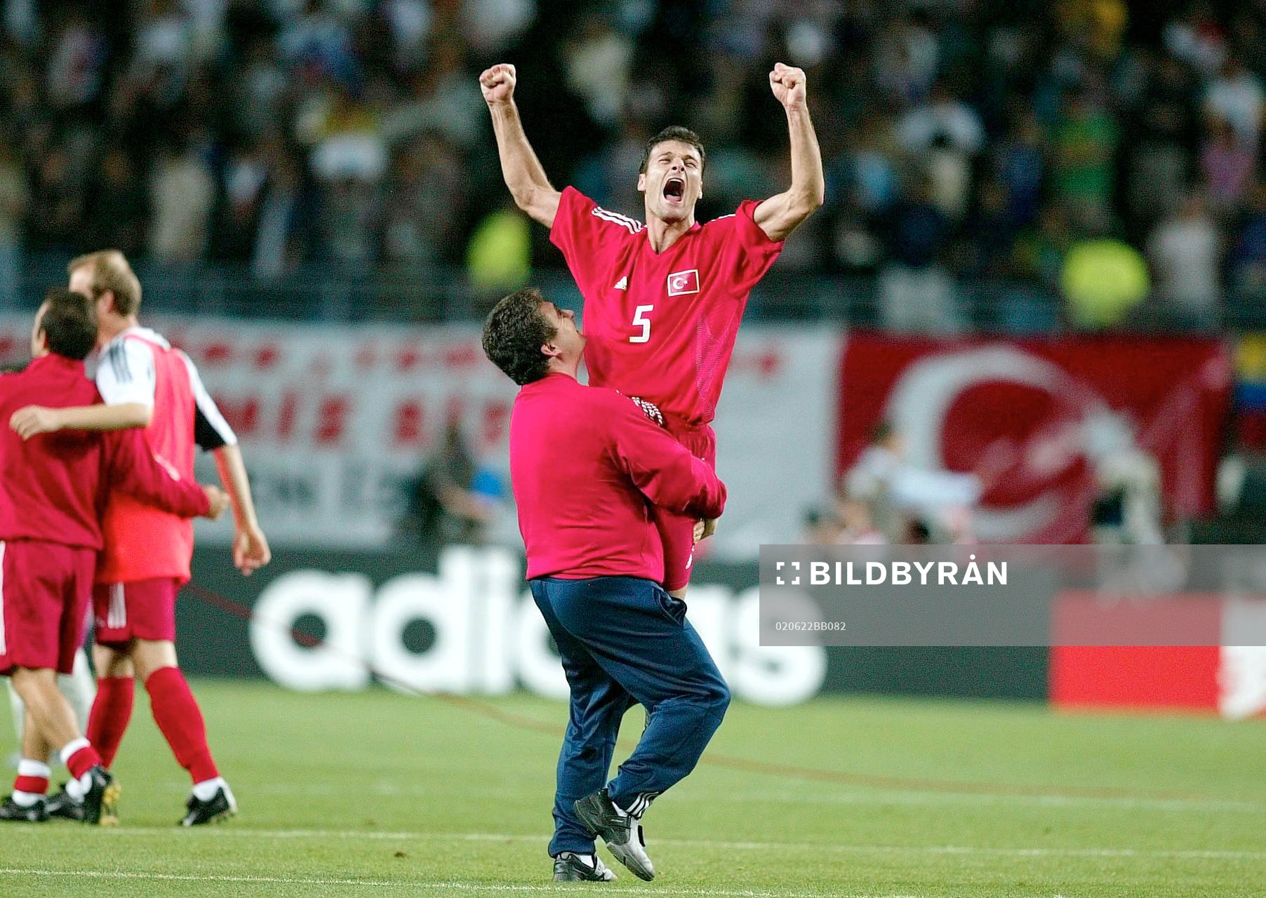  Alpay Ozalan, Turkiet jubel