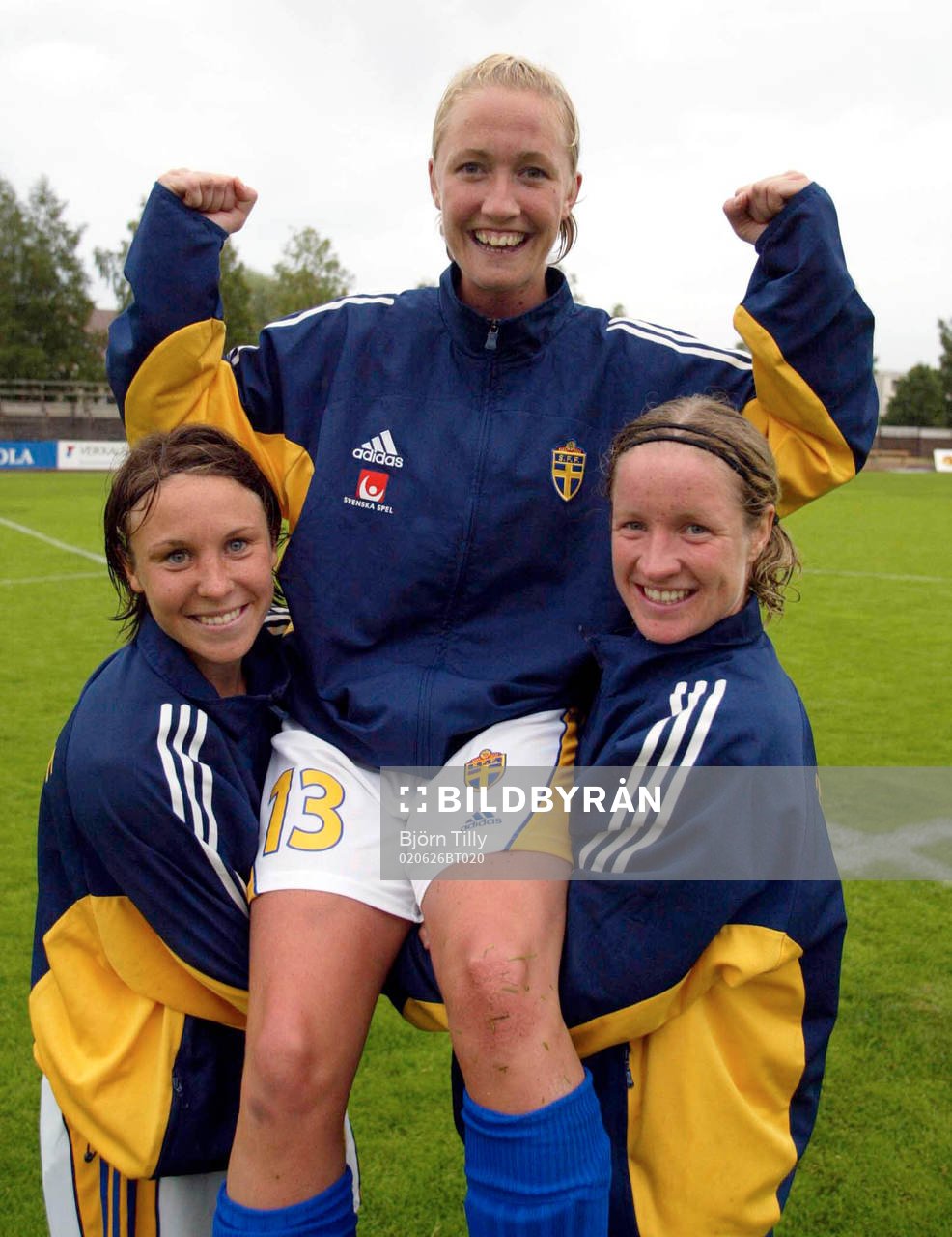 Målskyttarna Hanna Ljungberg, Anna-Maria Eriksson och