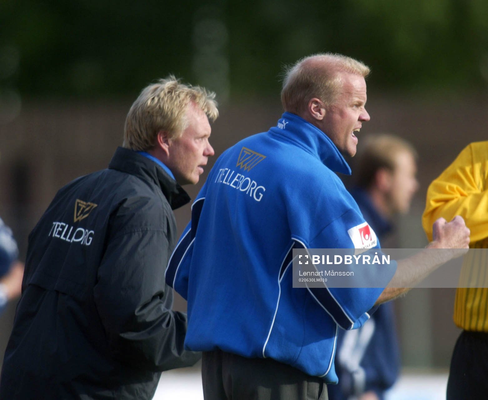 De nya tränarna Lasse Larsson och Jonas Brorsson manar på