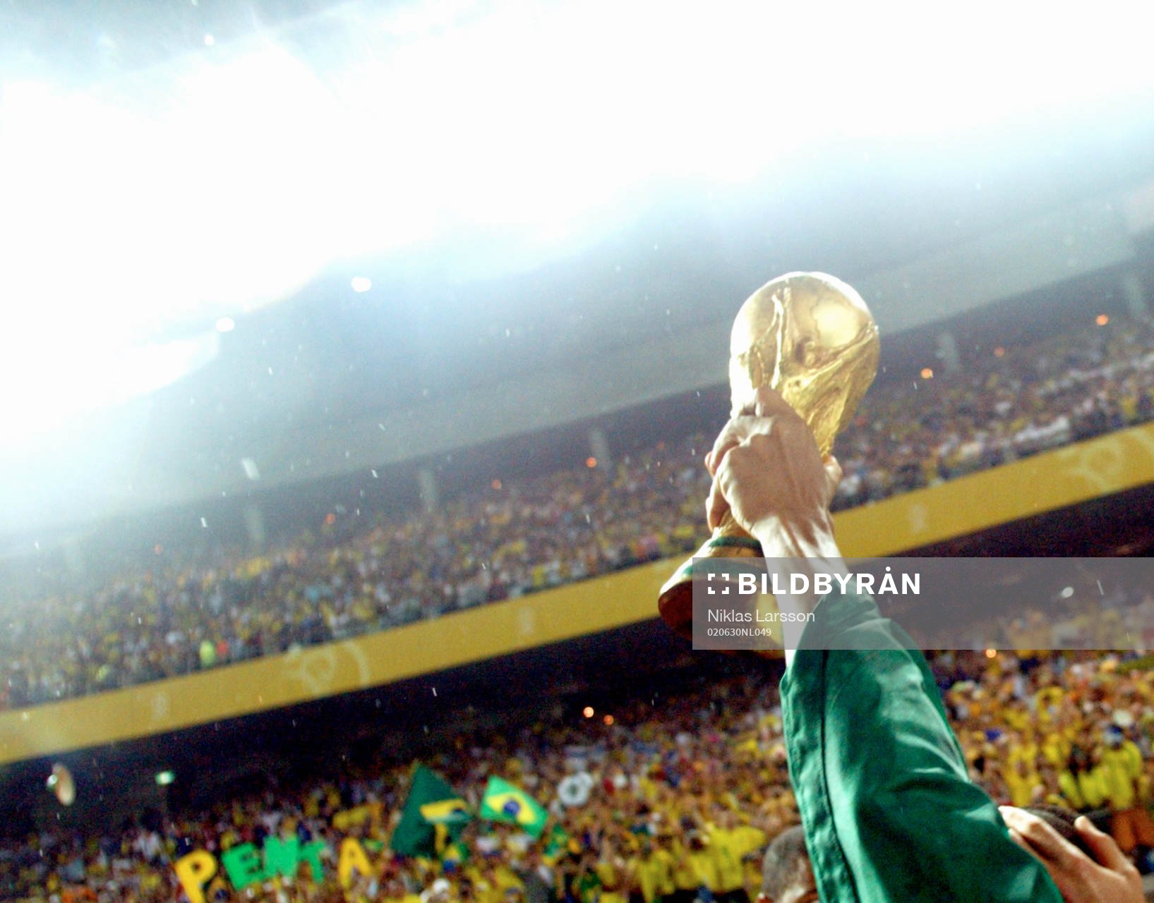Buckla, pokal, genrebild