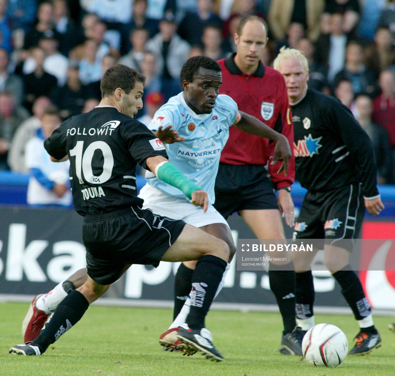 Peter Ijeh och Sharbel Thoma, domaren Martin Hansson