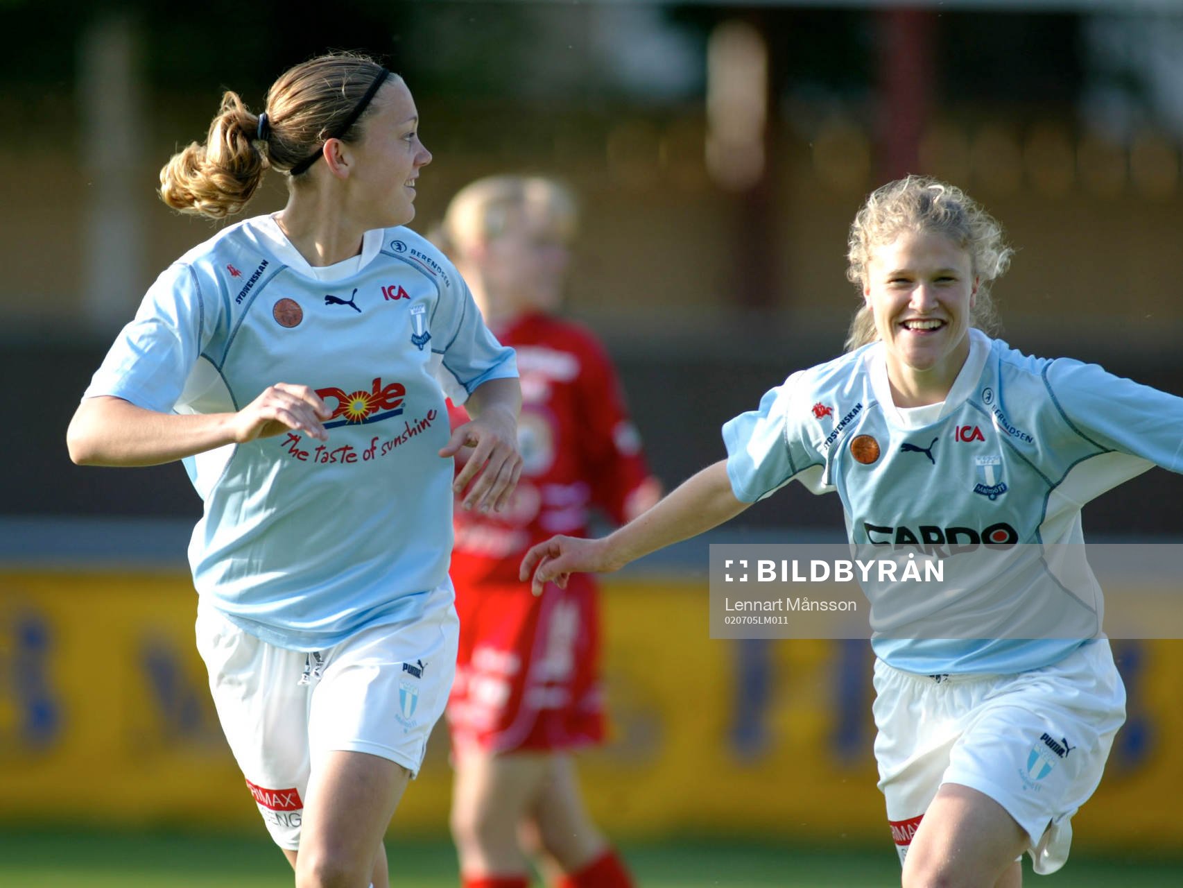 Therese Sjögran och Frida Nordin, Malmö FF, jublar, jubel