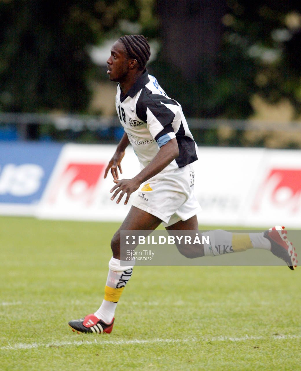 Dulee Johnsson, Häcken