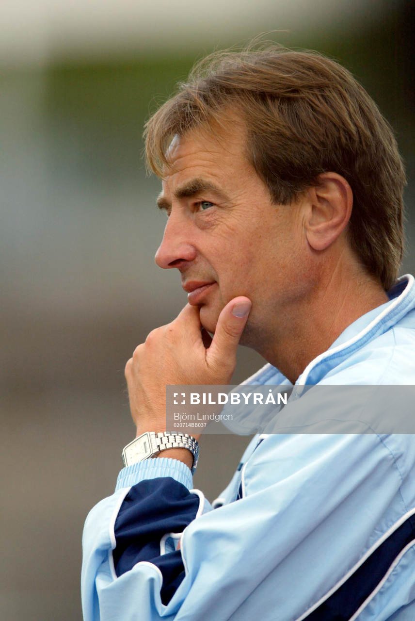 Tom Prahl, tränare, Malmö FF funderar