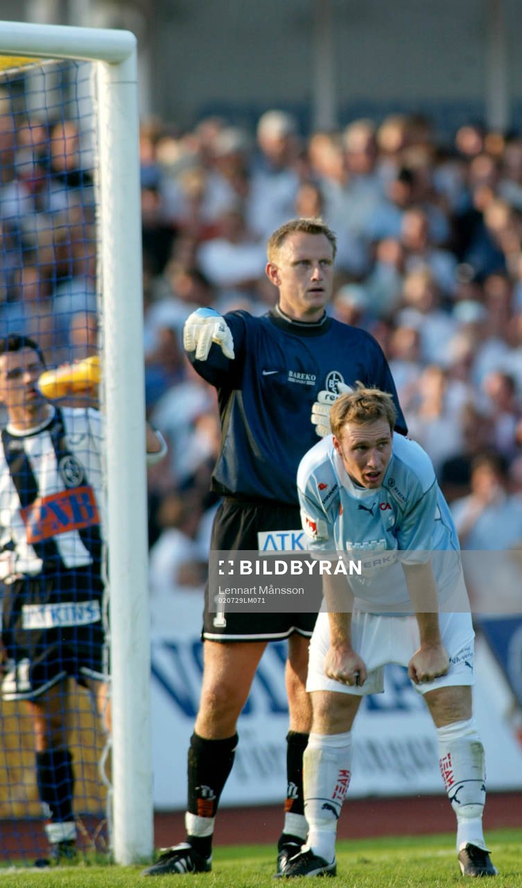 I väntan på hörna, Mats Svensson dirigerar, Niklas Skoog