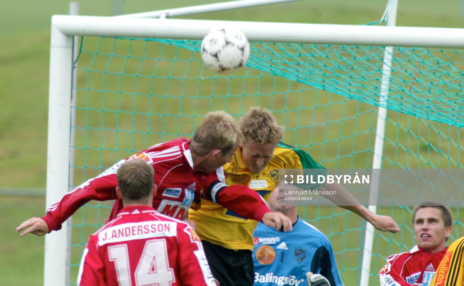 Nickduell, Stefan Noresson nickar undan bollen