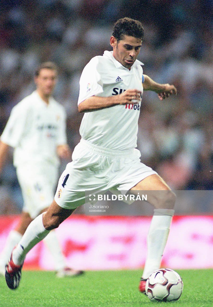 Fernando Hierro (Fernando Ruiz Hierro)