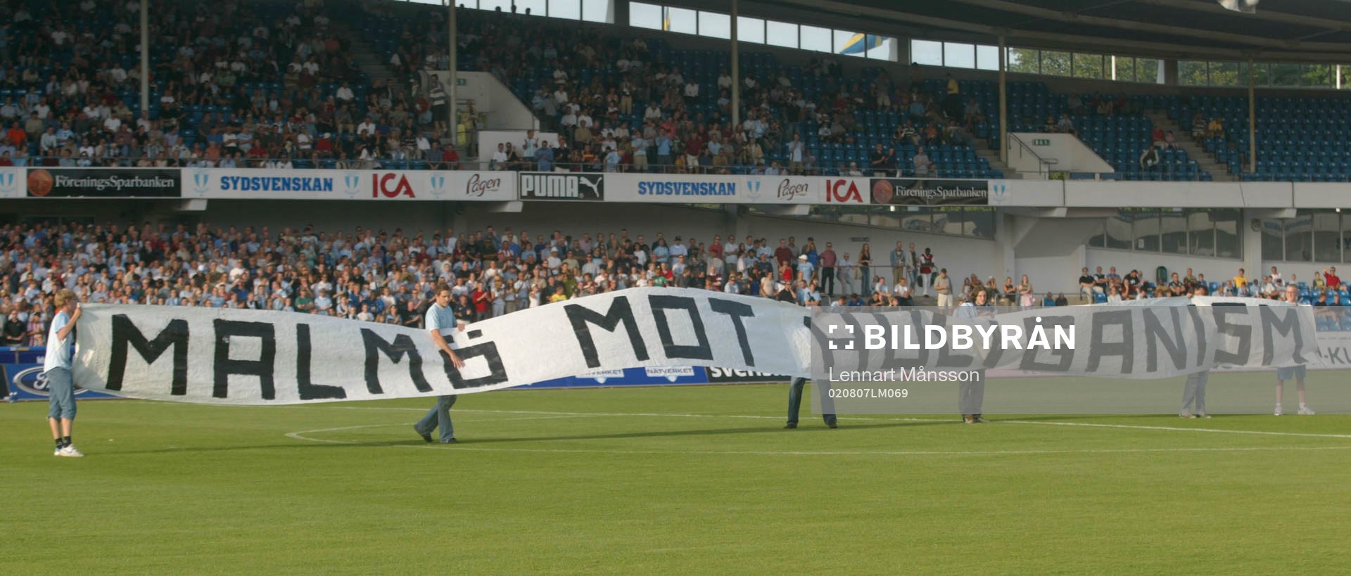 Mot huliganism