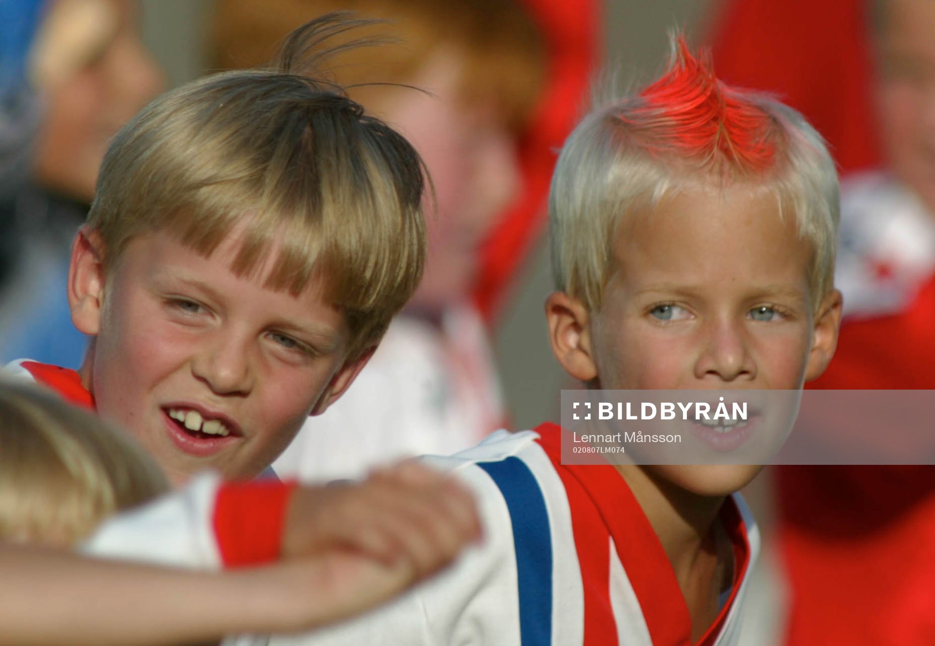 Fotboll, knattar, frisyr, frilla, David Beckham-frisyr