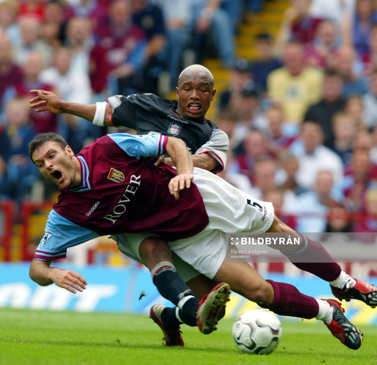  El-Hadji Diouf drar ner Alpay Ozalan