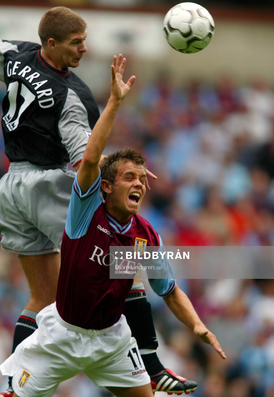 Steven Gerrard, Liverpool och Lee Hendrie, Aston Villa i