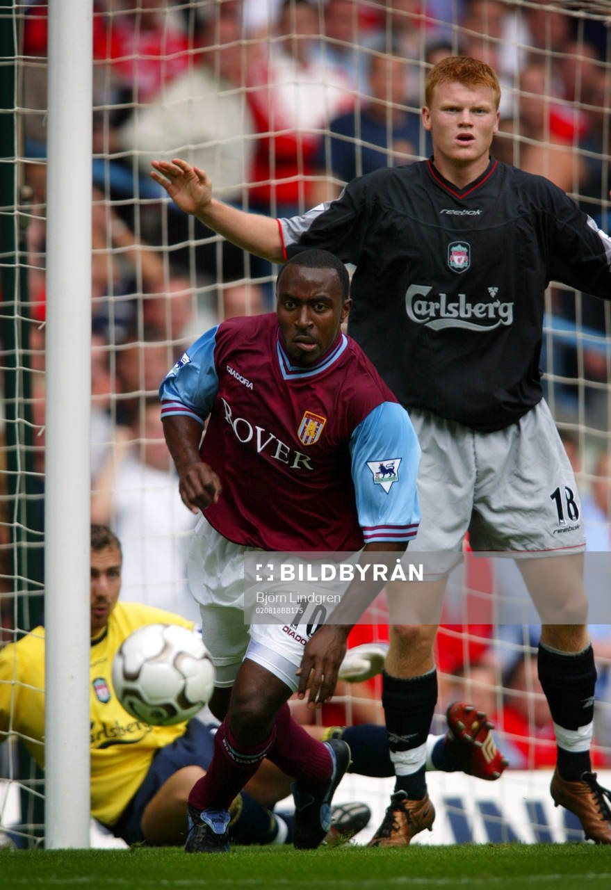  Aston Villa - Liverpool: Darius Vasell, Aston Villa och John Arne Riise, Liverpool