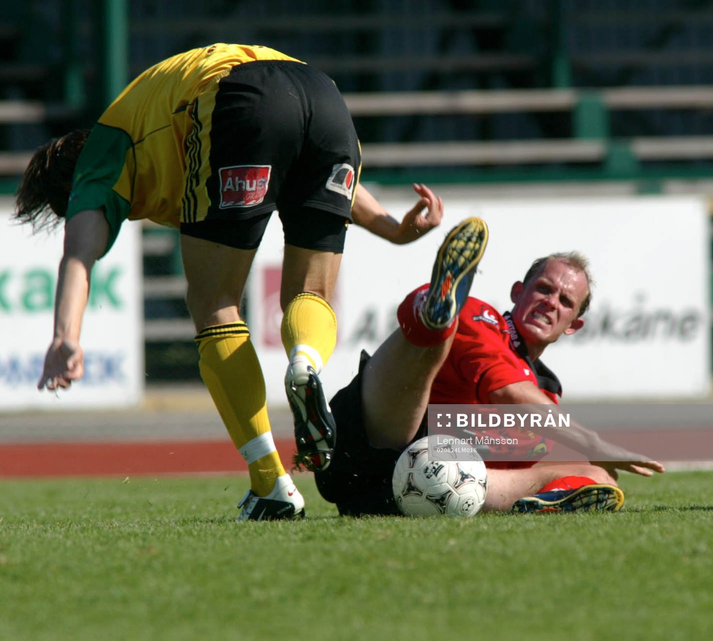 Henrik Bertilsson sparkar sittande