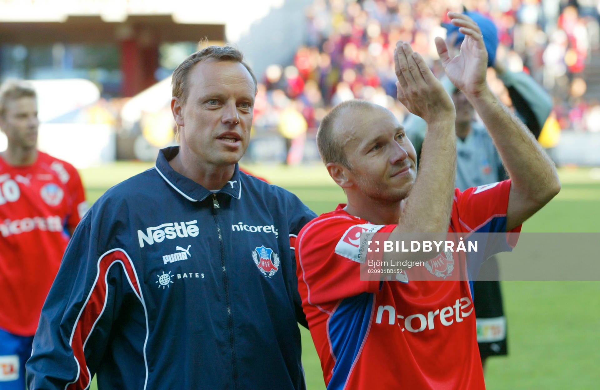 Hans Carell och Tommi Grönlund, två av många glada och