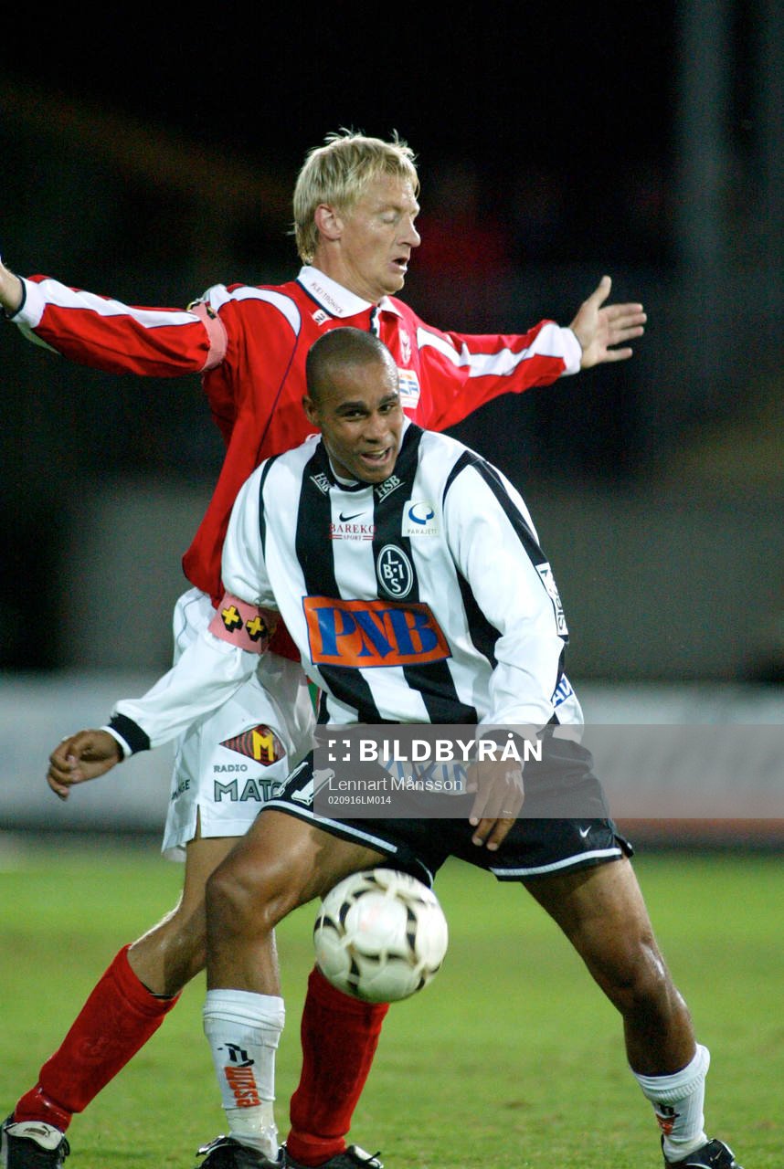  Patrik Rosengren, Kalmar trycker till Daniel Nannskog, Landskrona på den efterföljande frisparken blev det 1-1.