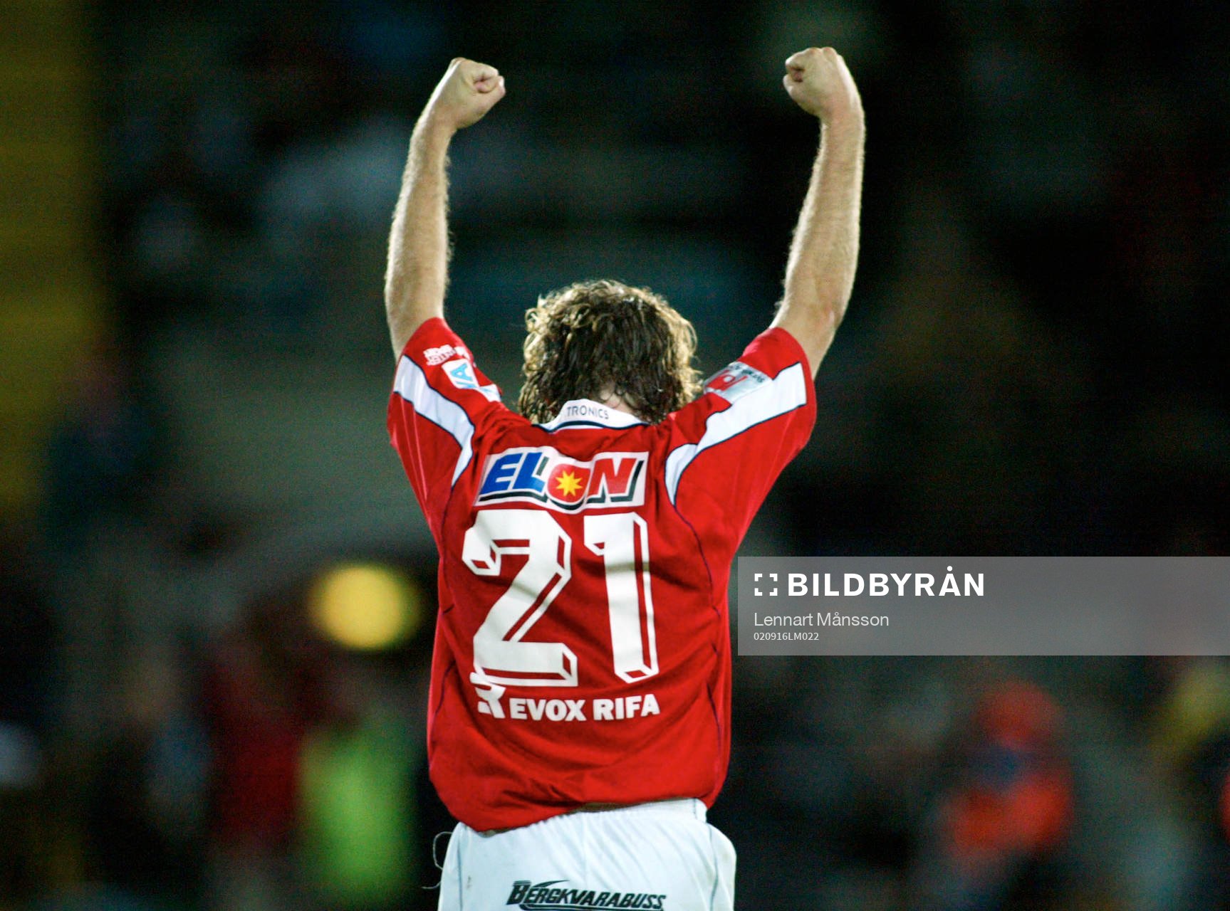  Jubel i Kalmar-natten, matchvinnaren Lasse Johansson.