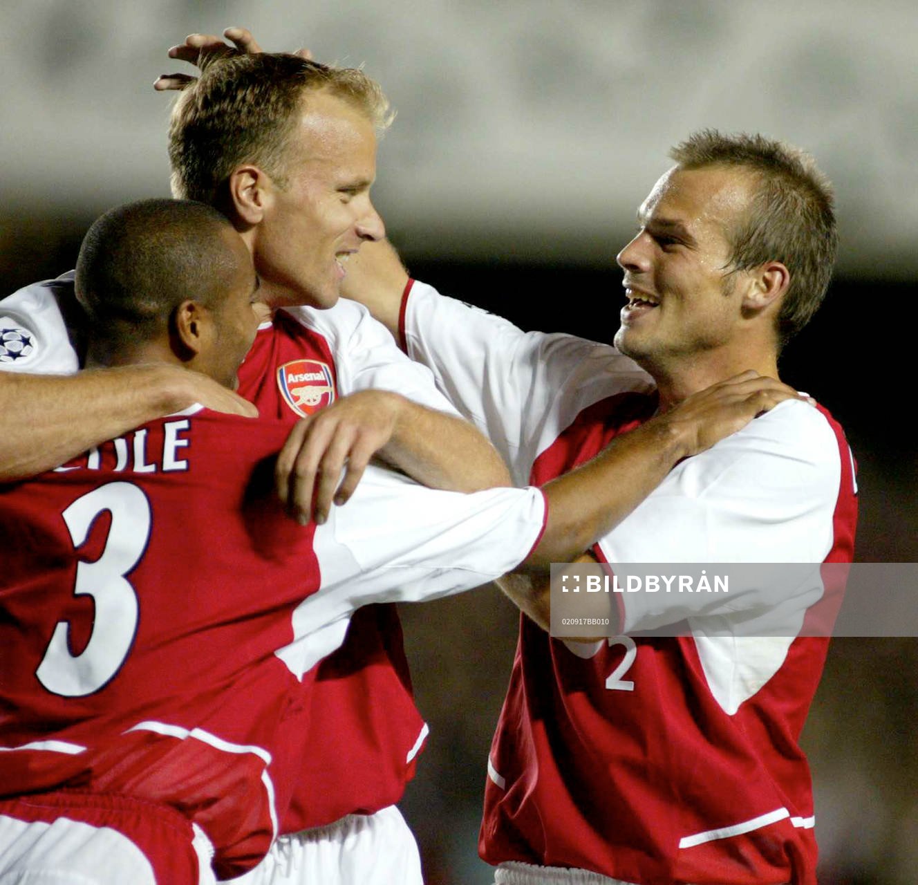  Dennis Bergkamp och Fredrik Ljungberg, Arsenal, jublar, jubel.
© Bildbyrån - Cop 7