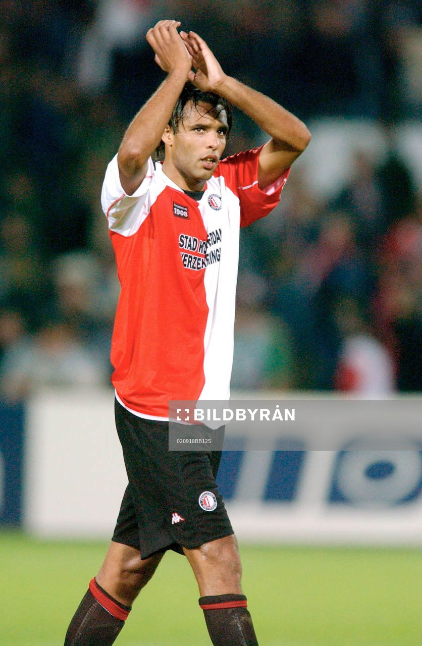  Pierre van Hooijdonk, Feyenoord jubel efter att ha gjort mål!