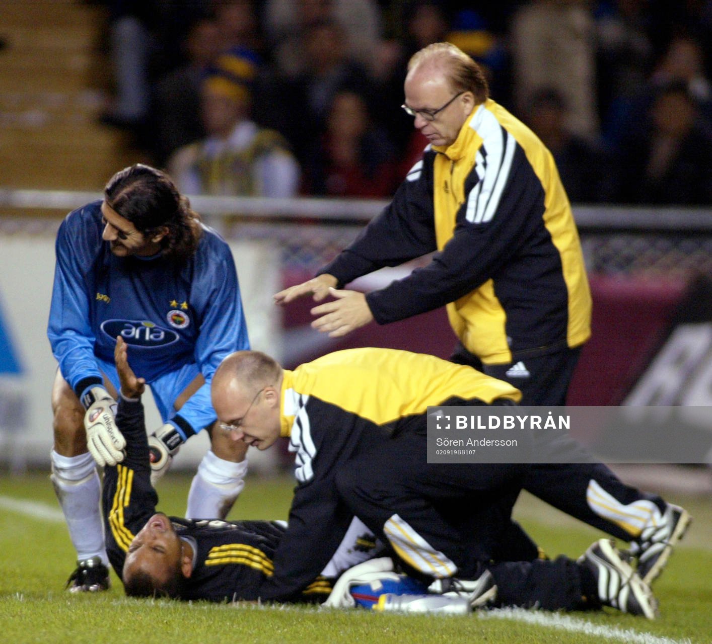 Jimmy Tamandi, AIK, skadad och Rustu Recber, Fenerbahce
