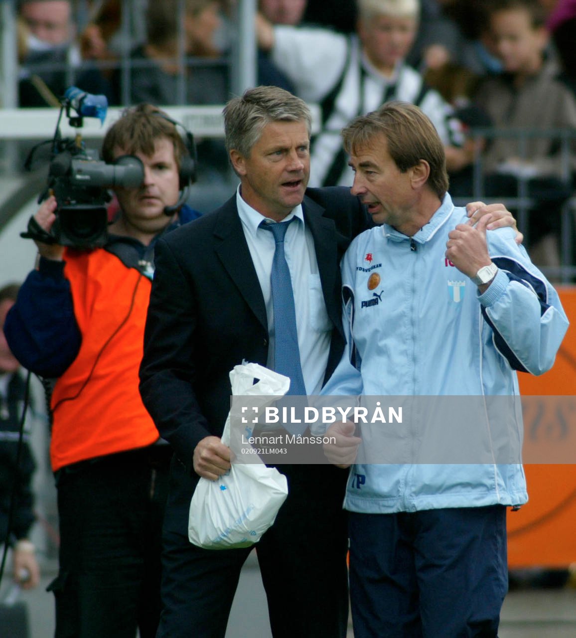  Hasse Borg tackar Tom Prahl.