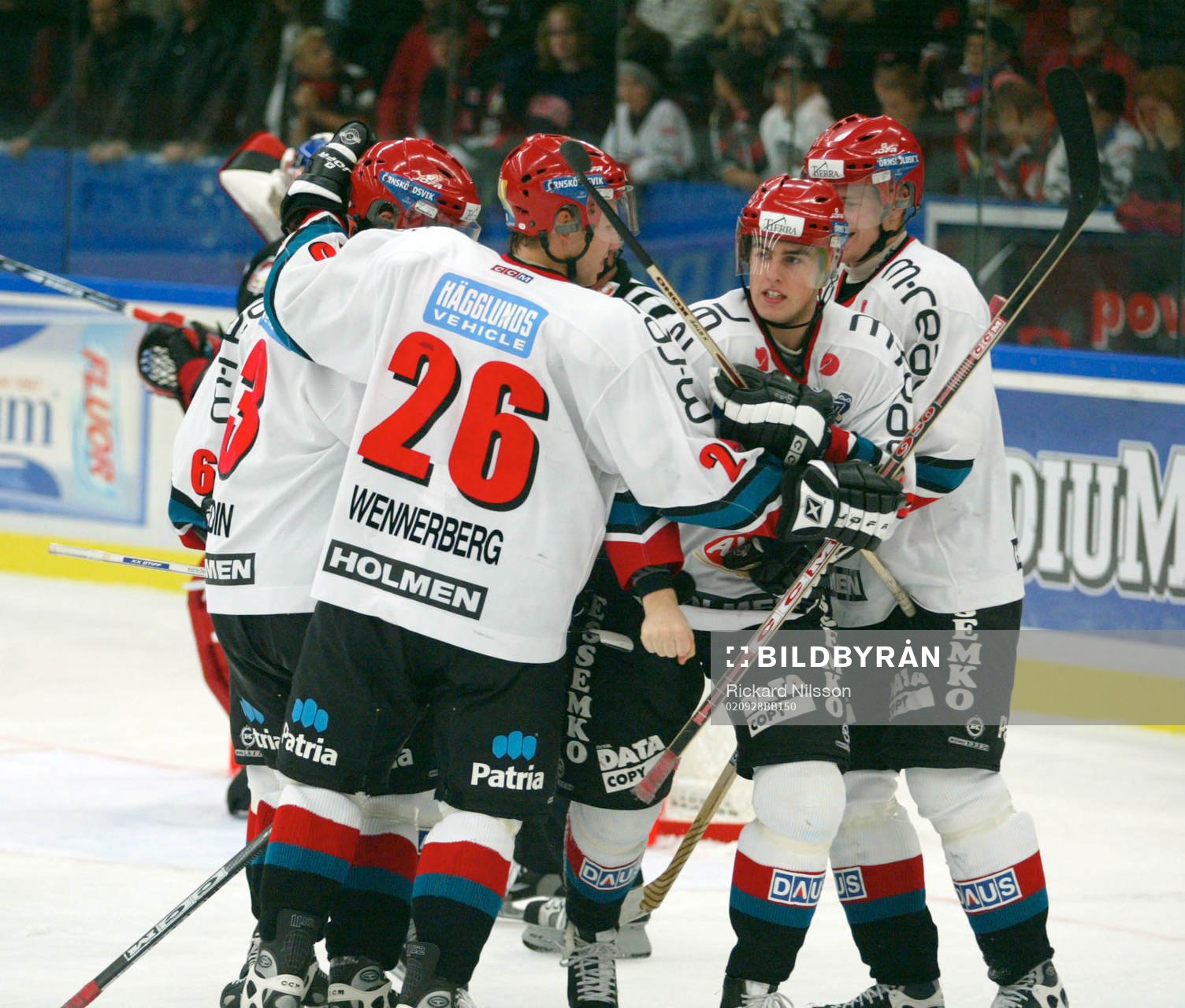 Joakim Lindström, Modo, gjorde 2-2 målet. Men när han